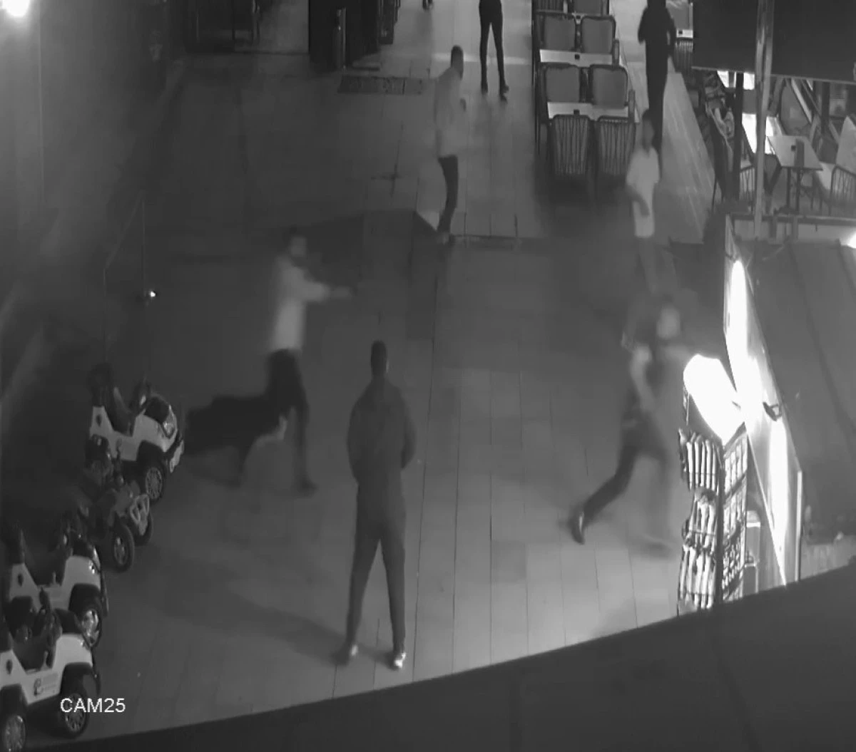 ABİ VE KARDEŞİN &Ouml;LD&Uuml;R&Uuml;LD&Uuml;Ğ&Uuml; ANLARA İLİŞKİN YENİ G&Ouml;R&Uuml;NT&Uuml;LER ORTAYA &Ccedil;IKTI