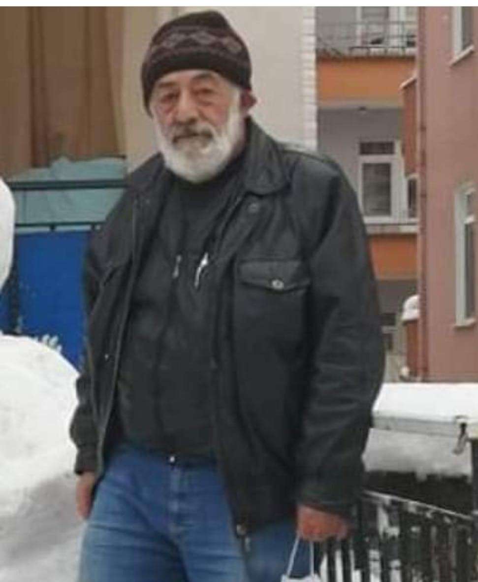 BABASININ CENAZESİNİ YIKARKEN FENALAŞIP YAŞAMINI YİTİRDİ