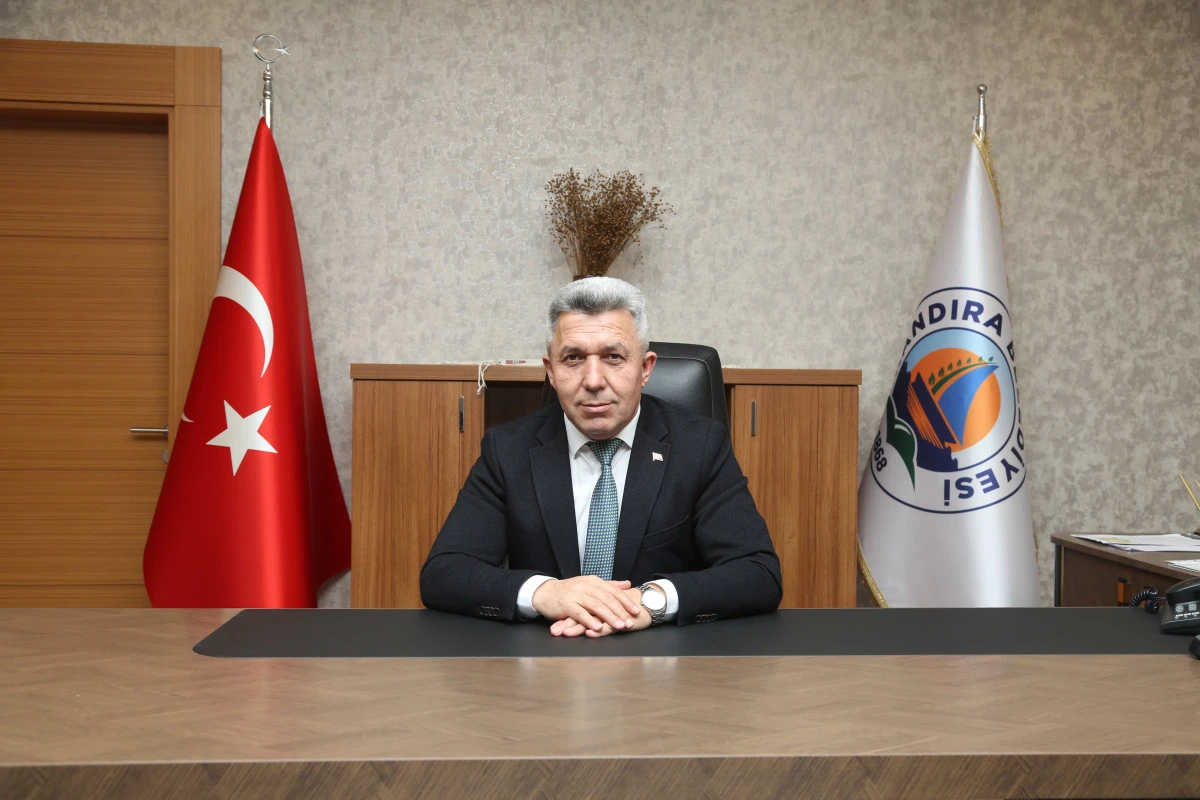 BAŞKAN EROL &Ouml;LMEZ&rsquo;DEN 23 NİSAN MESAJI