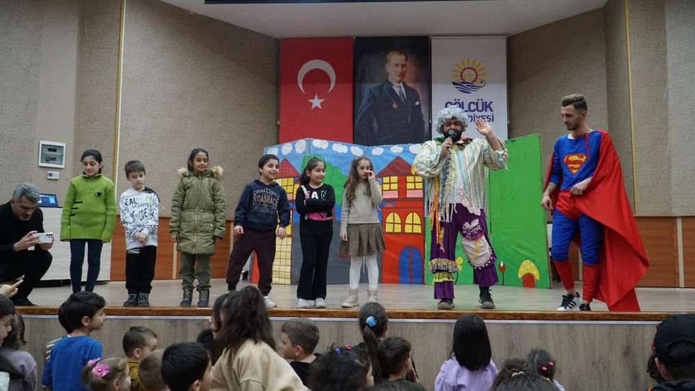 BAŞKAN SEZER ÇOCUKLARIN RAMAZAN COŞKUSUNA ORTAK OLDU