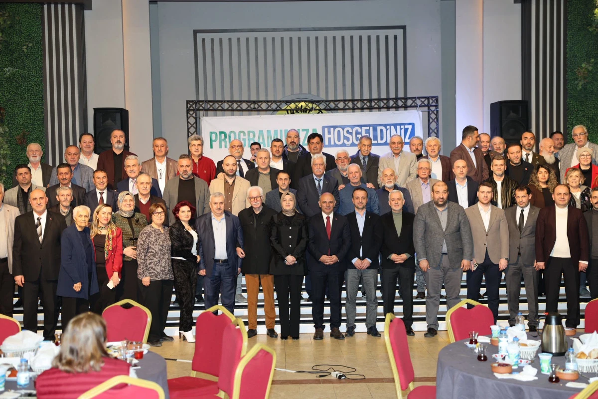 BAŞKAN S&Ouml;Ğ&Uuml;T, SİZLERİN BU KENTE EMEĞİ B&Uuml;Y&Uuml;K