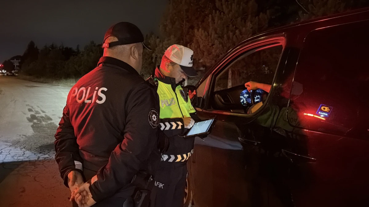 BOLU'DA 162 BİN ARA&Ccedil; DENETLENDİ: 8 BİN S&Uuml;R&Uuml;C&Uuml;YE CEZA