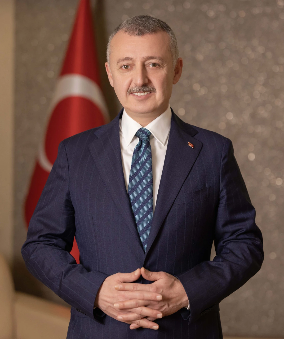 B&Uuml;Y&Uuml;KAKIN: BU B&Uuml;Y&Uuml;K ACILAR BİR  DAHA YAŞANMASIN DİYE &Ccedil;ALIŞIYORUZ