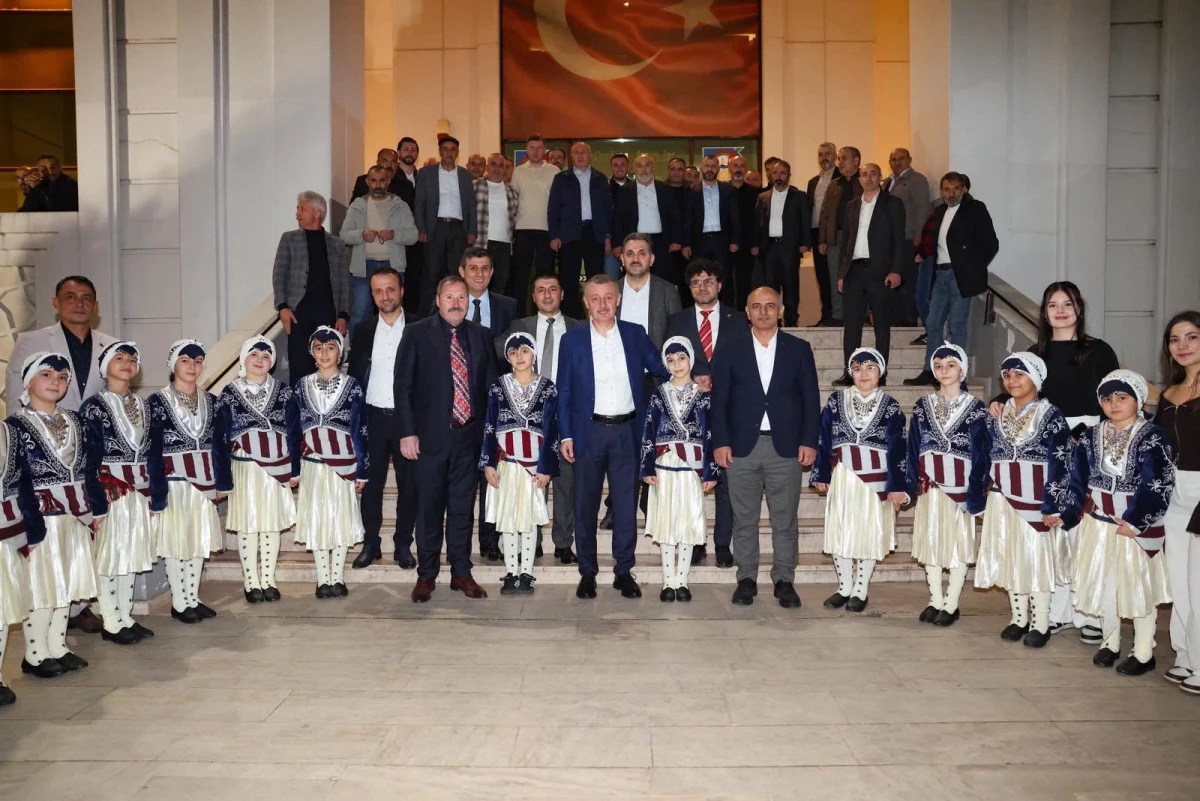 B&Uuml;Y&Uuml;KAKIN, G&Uuml;M&Uuml;ŞHANELİLERİ YALNIZ BIRAKMADI