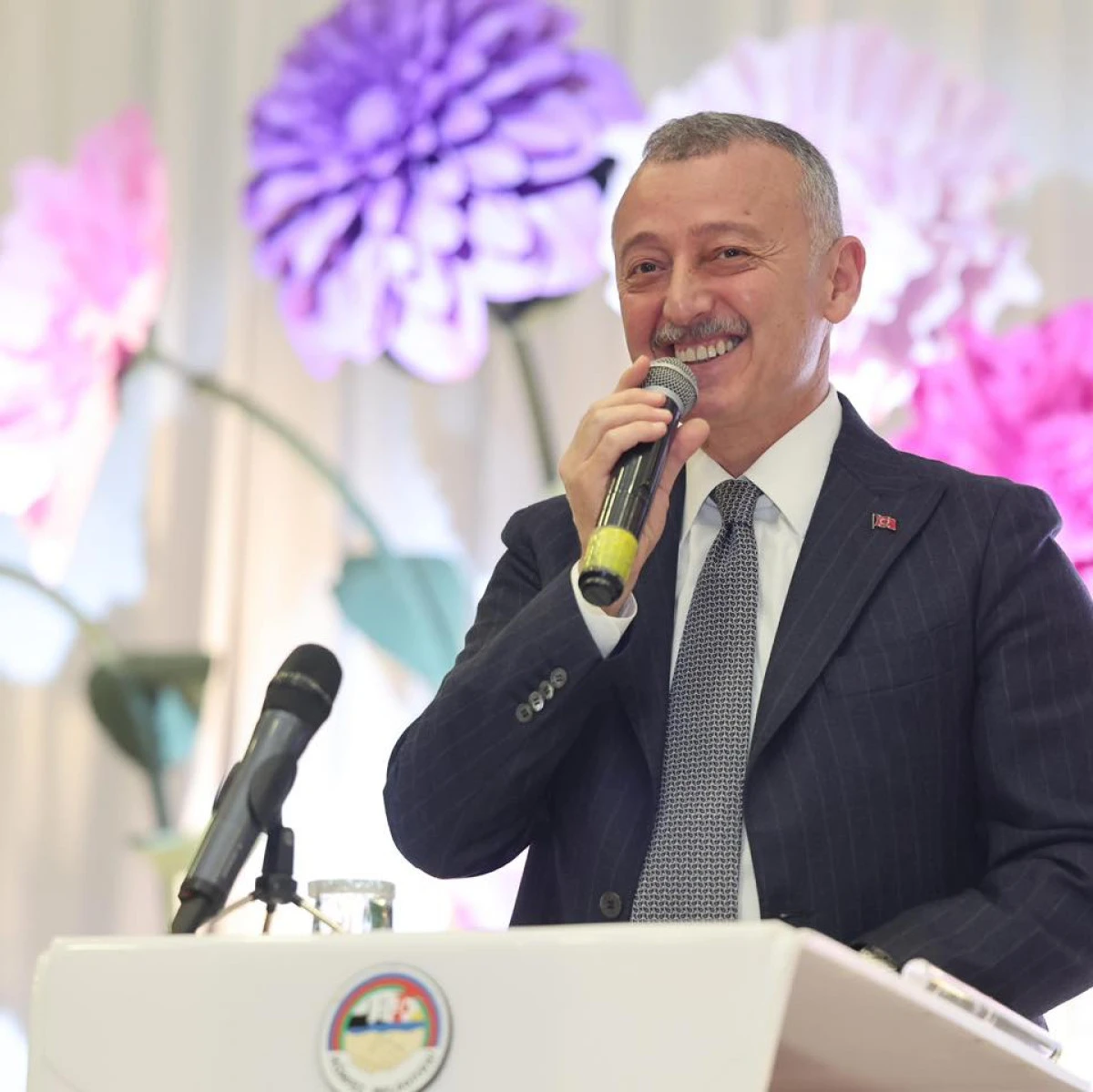 BÜYÜKAKIN: KADINLAR, HAYATIN MERKEZİNDE YER ALIYOR