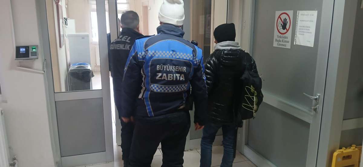 BÜYÜKŞEHİR, EVSİZLERE UMUT OLUYOR