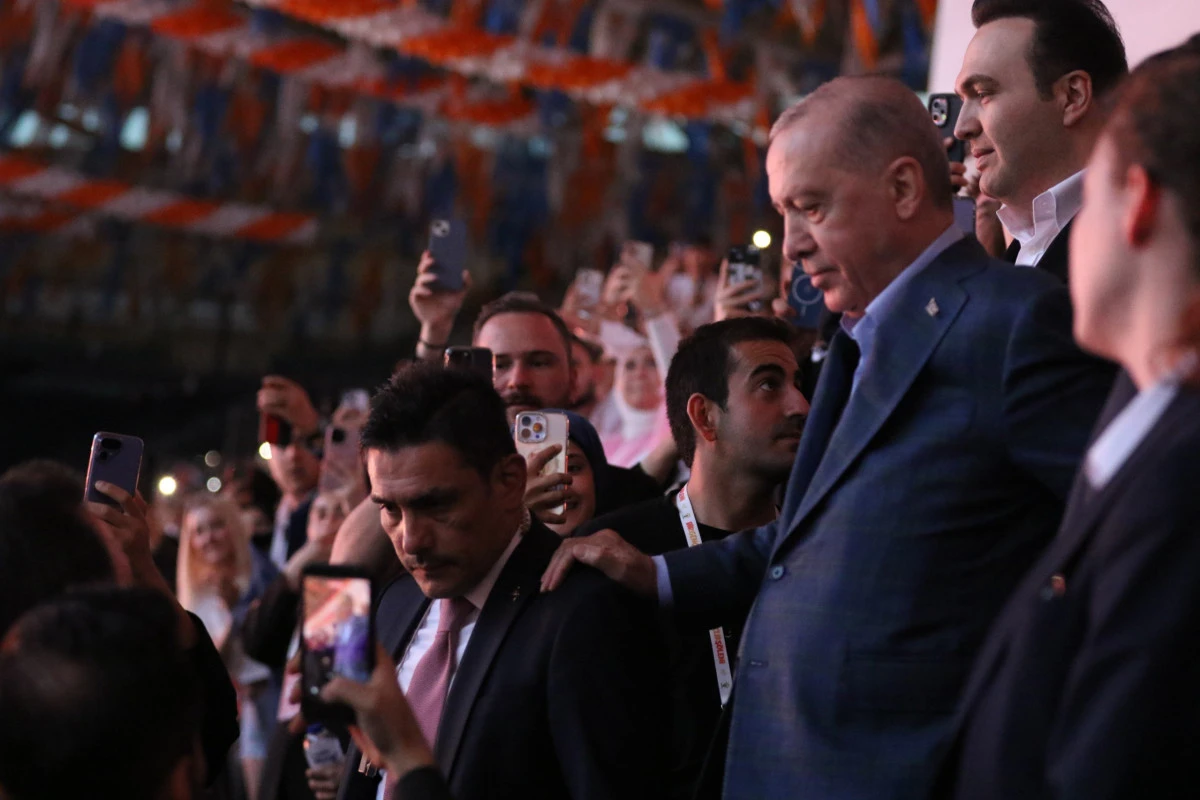 CUMHURBAŞKANI ERDOĞAN: D&Uuml;NYA NASIL ESKİ D&Uuml;NYA DEĞİLSE, T&Uuml;RKİYE'DE ESKİ T&Uuml;RKİYE DEĞİL
