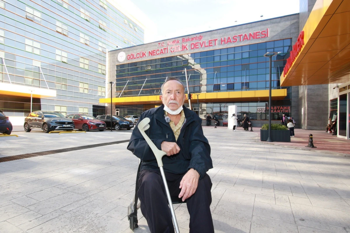 HASTANEYE GİDEMEYENLERİN İMDADINA GENİŞ AİLEM YETİŞİYOR