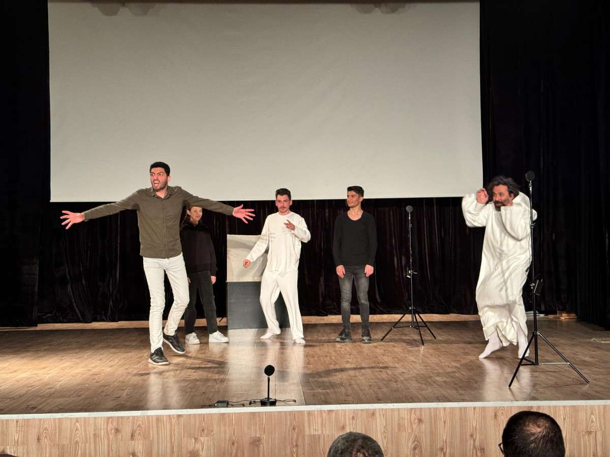 ‘İNSANLIK NEREDE?’ İZLEYİCİYLE BULUŞTU