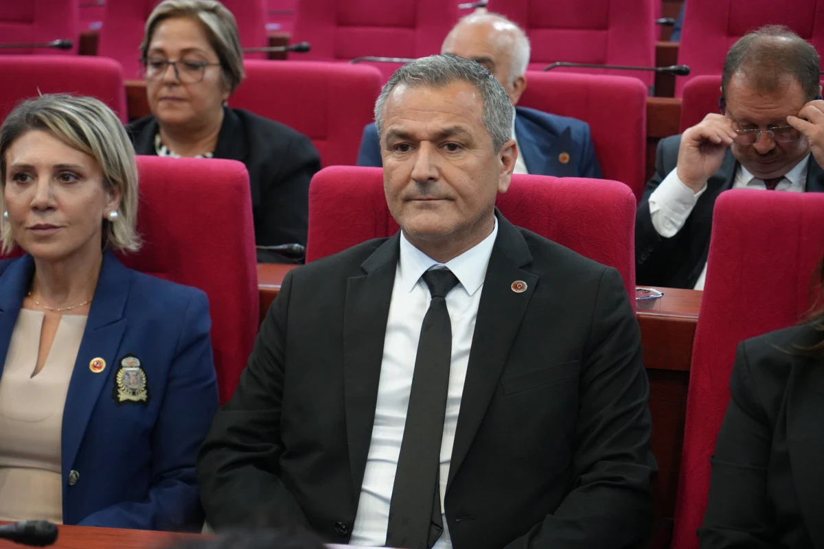 İZMİT BELEDİYESİ BAŞKAN VEKİLİ L&Uuml;TF&Uuml; OBUZ OLDU