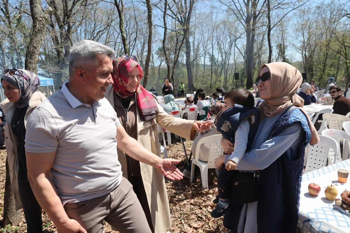 KANDIRA BELEDİYESİ&rsquo;NDEN B&Uuml;Y&Uuml;K AİLE BULUŞMASI