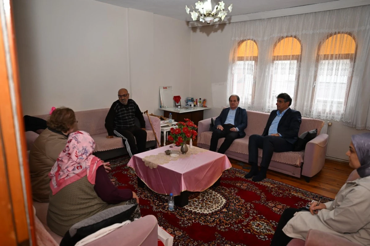KARTEPE&rsquo;DE B&Uuml;Y&Uuml;KLERE G&Ouml;N&Uuml;L ZİYARETİ