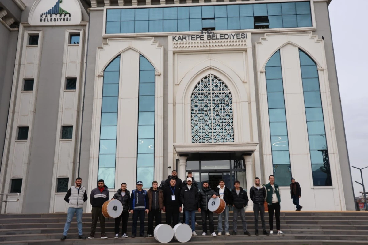 KARTEPE&rsquo;DE RAMAZAN DAVULCULARINA G&Ouml;REV KARTLARI DAĞITILDI