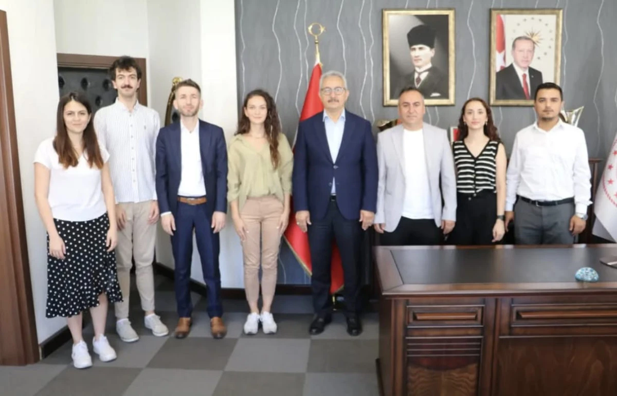 KOCAELİ TAŞKÖPRÜLÜLER DERNEĞİ’NDEN EĞİTİME ÖRNEK PROJE