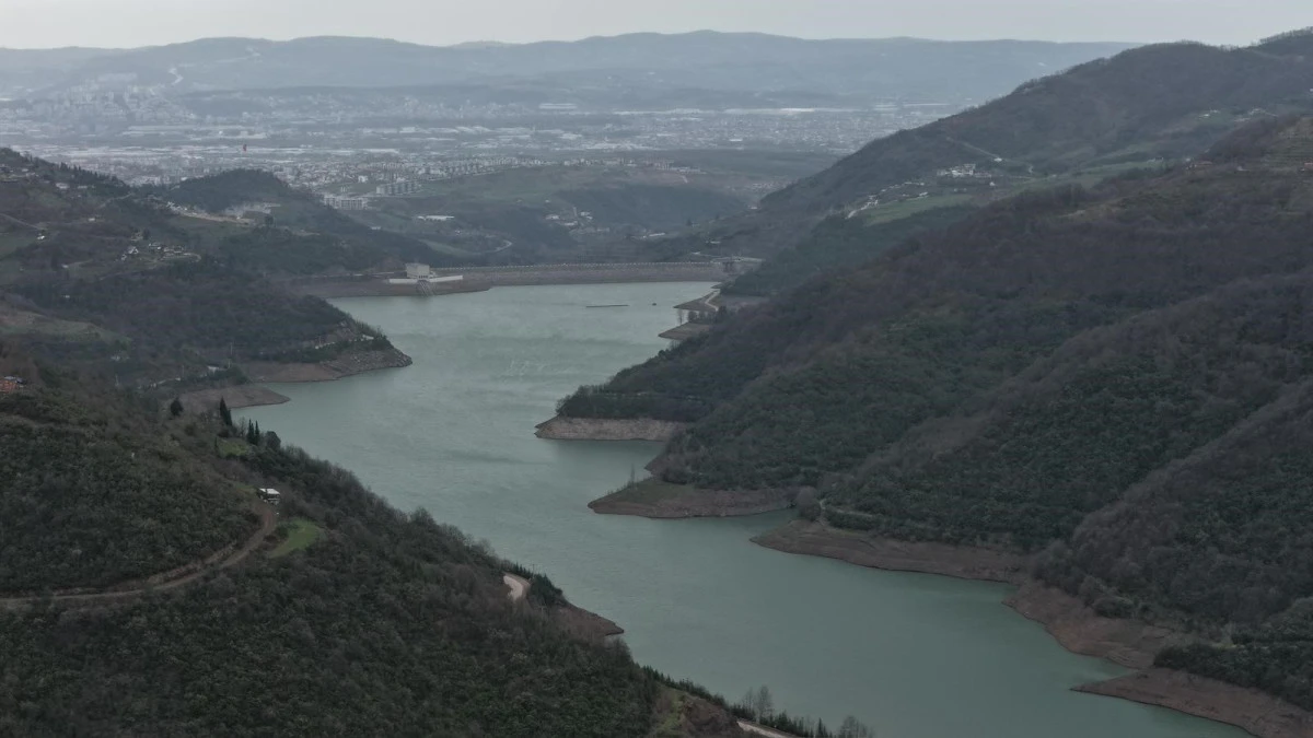 KOCAELİ VALİLİĞİNDEN YUVACIK BARAJI İ&Ccedil;İN KONTROLL&Uuml; SU DEŞARJI UYARISI