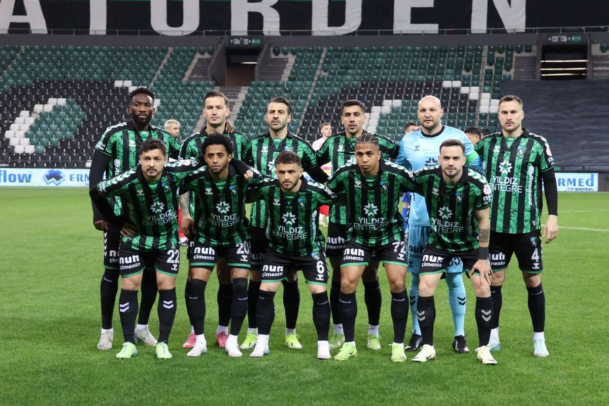 KOCAELİSPOR 16 YIL SONRA SÜPER LİG'DE