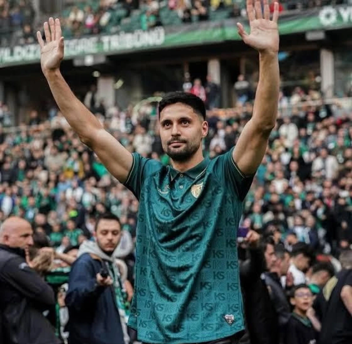 KOCAELİSPOR, TARKAN SERBEST İLE YOLLARINI RESMEN AYIRDI