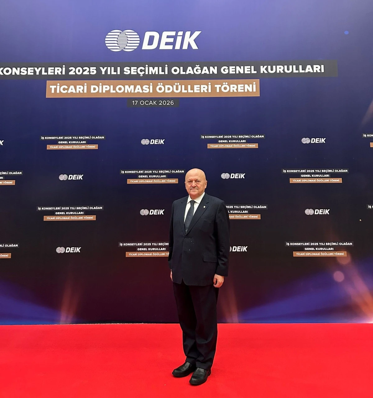 OSMAN AKSOY&rsquo;A AFRİKA TİCARETİNDE &Ouml;NEMLİ G&Ouml;REV