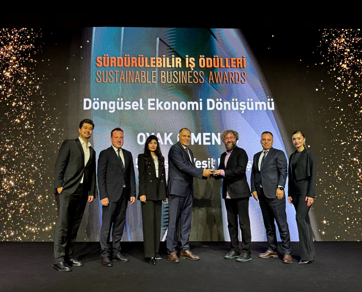 OYAK &Ccedil;İMENTO&rsquo;YA D&Ouml;NG&Uuml;SEL EKONOMİ D&Ouml;N&Uuml;Ş&Uuml;M&Uuml; &Ouml;D&Uuml;L&Uuml;