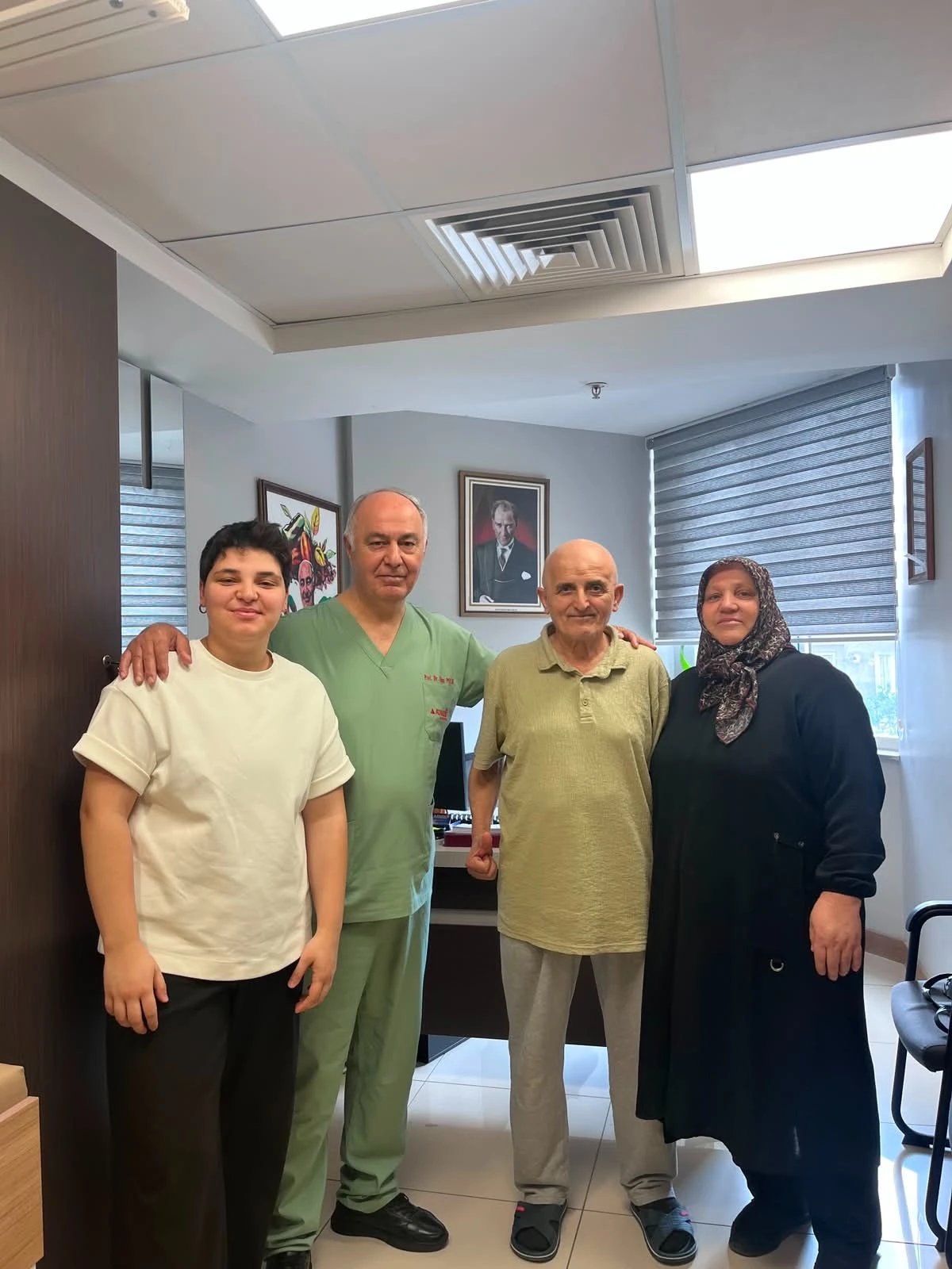 YAKLAŞIK 10 YIL SONRA YENİDEN GELİŞEN B&Uuml;Y&Uuml;K KİTLEYE ATAKENT CİHAN HASTANESİNDE CERRAHİ TEDAVİ UYGULANDI